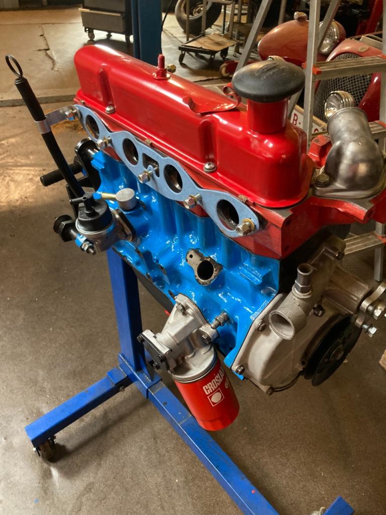 Moteur FORD Kent crossflow 1600 neuf LesAnciennes.com