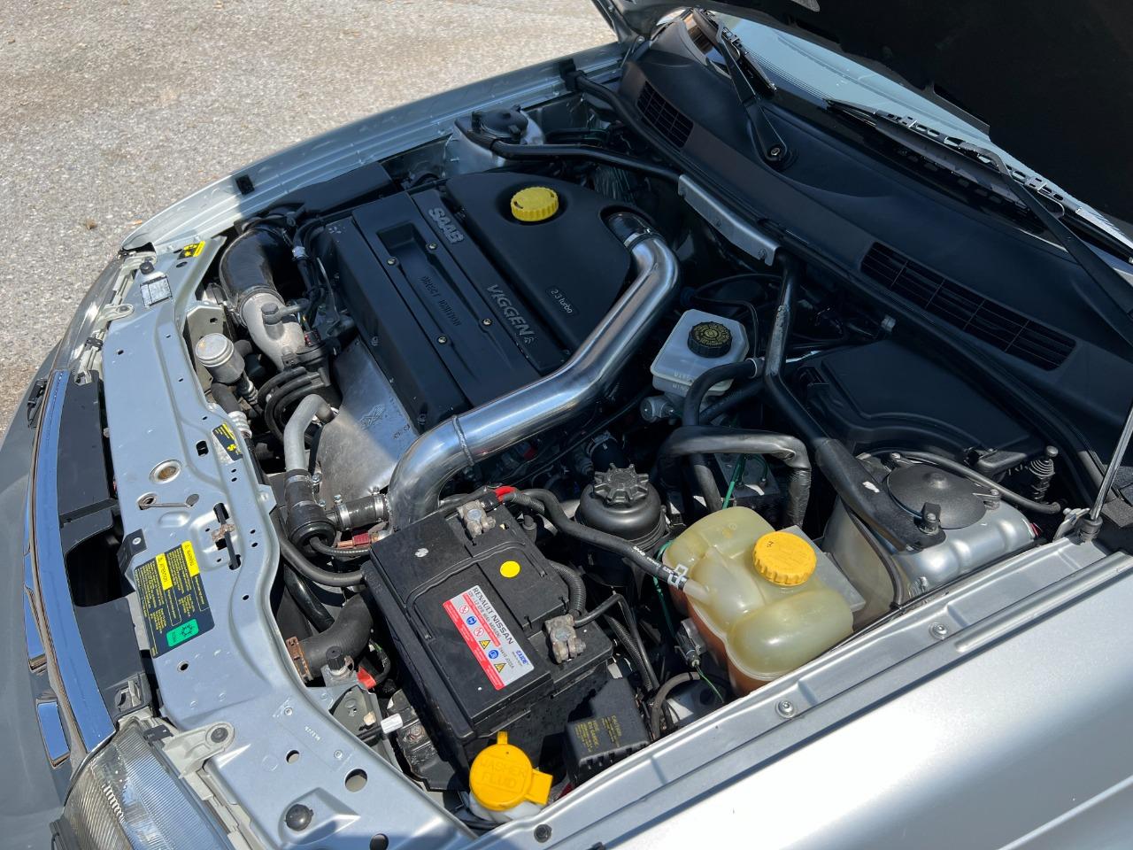 SAAB 93 2.3L Turbo 16 Viggen - 2000 LesAnciennes.com