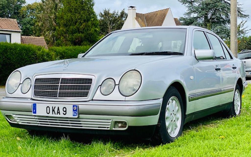 MERCEDES 240 E240 V6 ELEGANCE 170CV - 1999 LesAnciennes.com