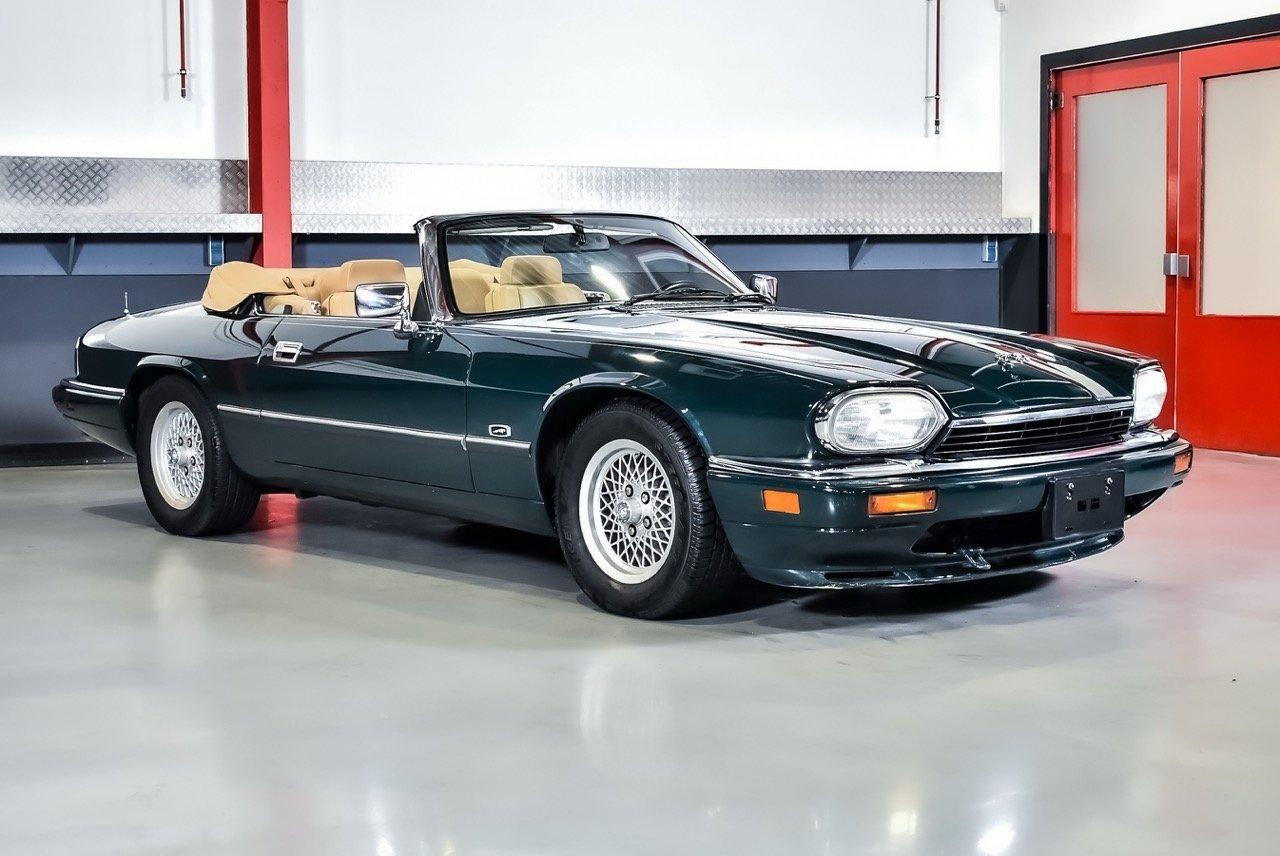1994 Jaguar XJS Convertible 4,0L I6 LesAnciennes.com