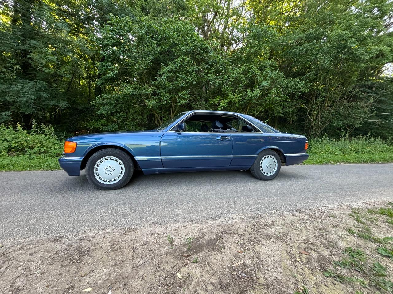 MERCEDES 560 SEC - 1987 LesAnciennes.com