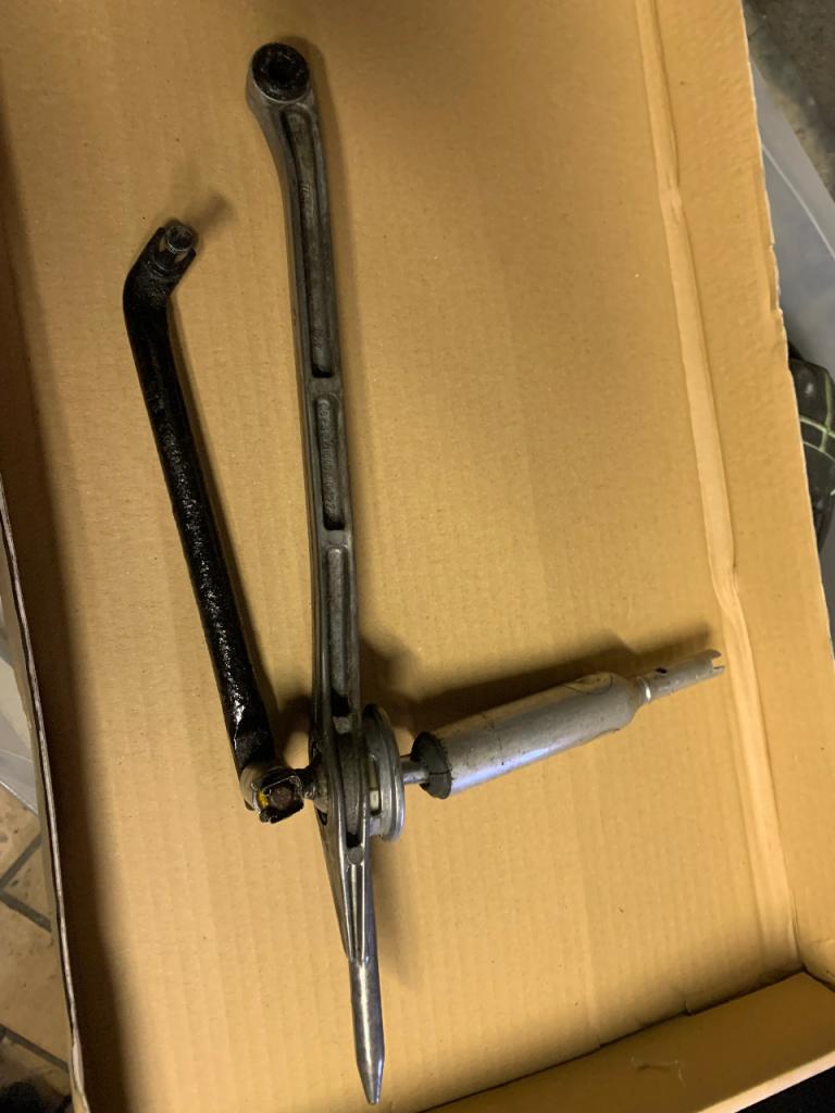 Levier de vitesses BMW E36-25111221540 LesAnciennes.com