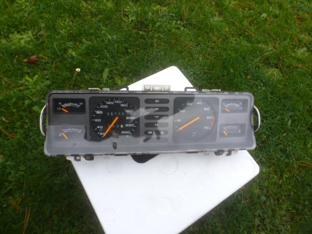 OPEL Senator et monza:compteur ,cpt-toours et 4 LesAnciennes.com