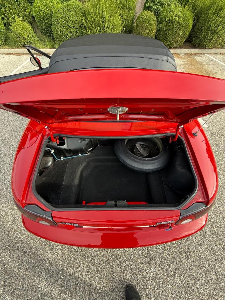 MAZDA MX-5 NA - 1991 LesAnciennes.com