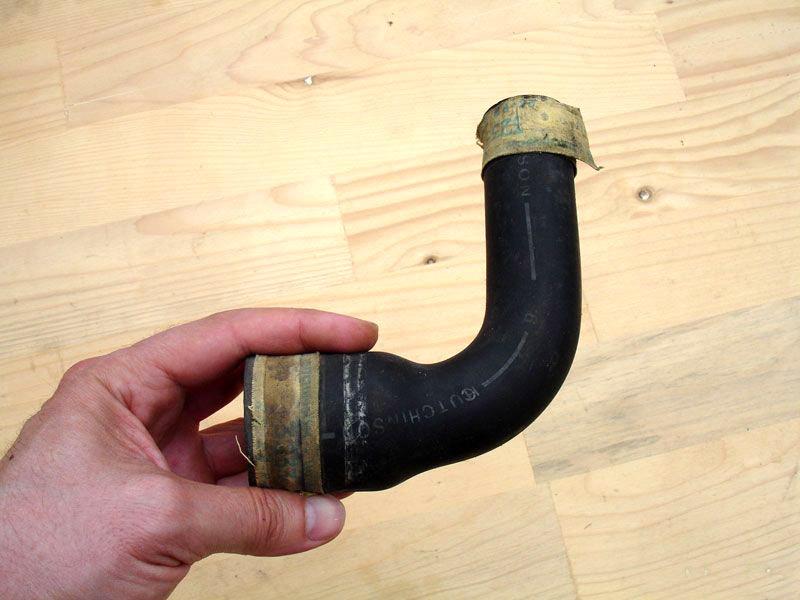 Durite d'eau Hutchinson 3233 Renault 3 4 R3 R4 LesAnciennes.com
