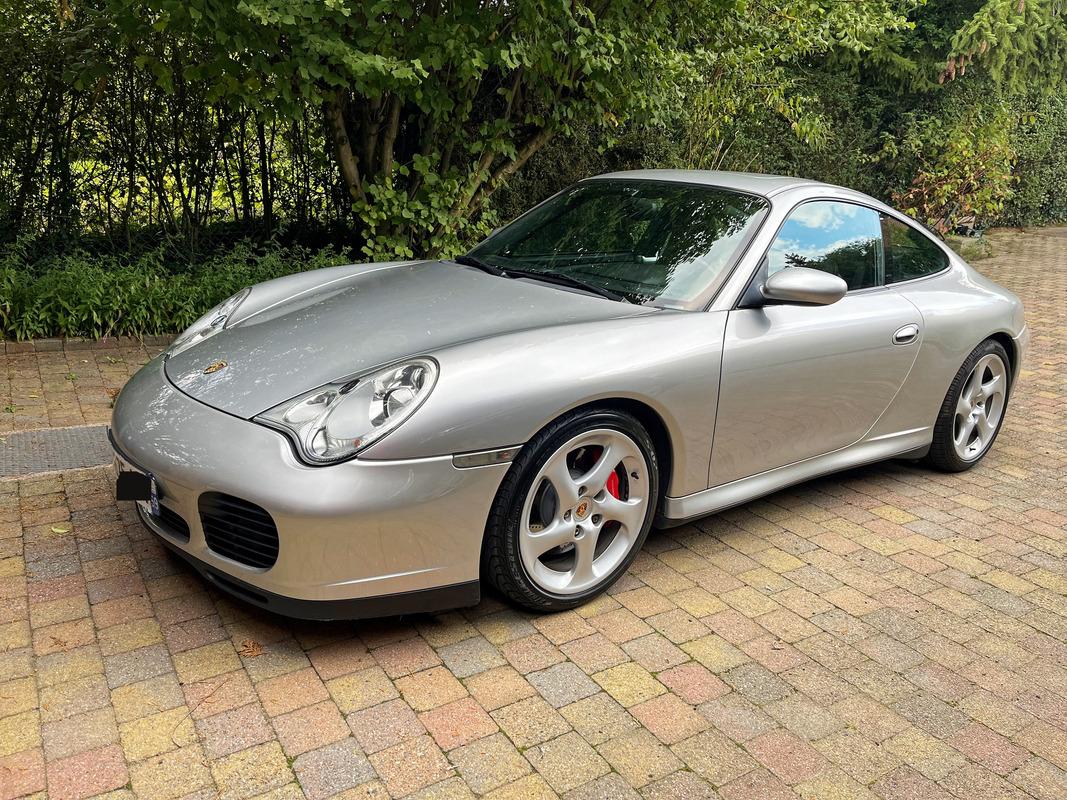 PORSCHE 911 996 Carrera 4S - 2003 LesAnciennes.com