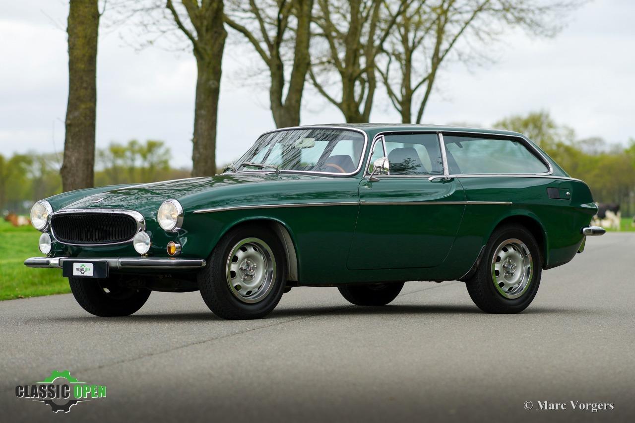 VOLVO P1800 ES Overdrive - 1972 LesAnciennes.com