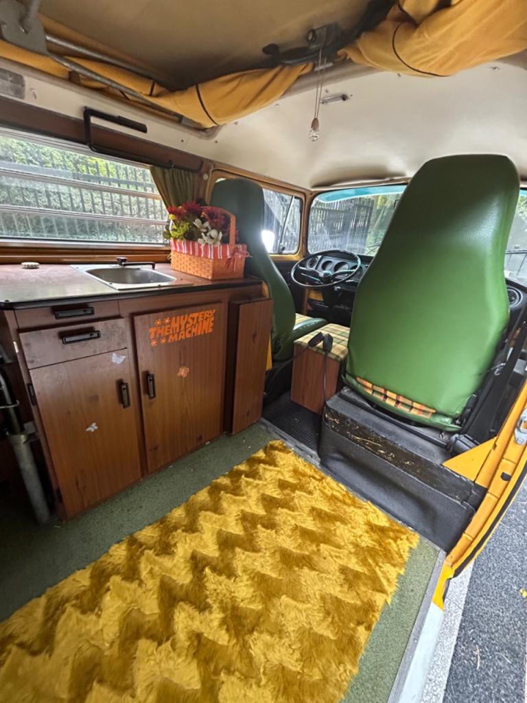 VOLKSWAGEN Combi T2B - 1976 LesAnciennes.com