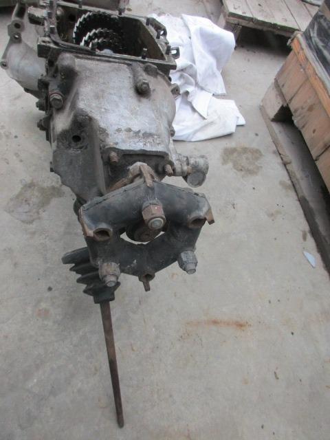 Boite de vitesse Fiat 124 4 vitesses LesAnciennes.com