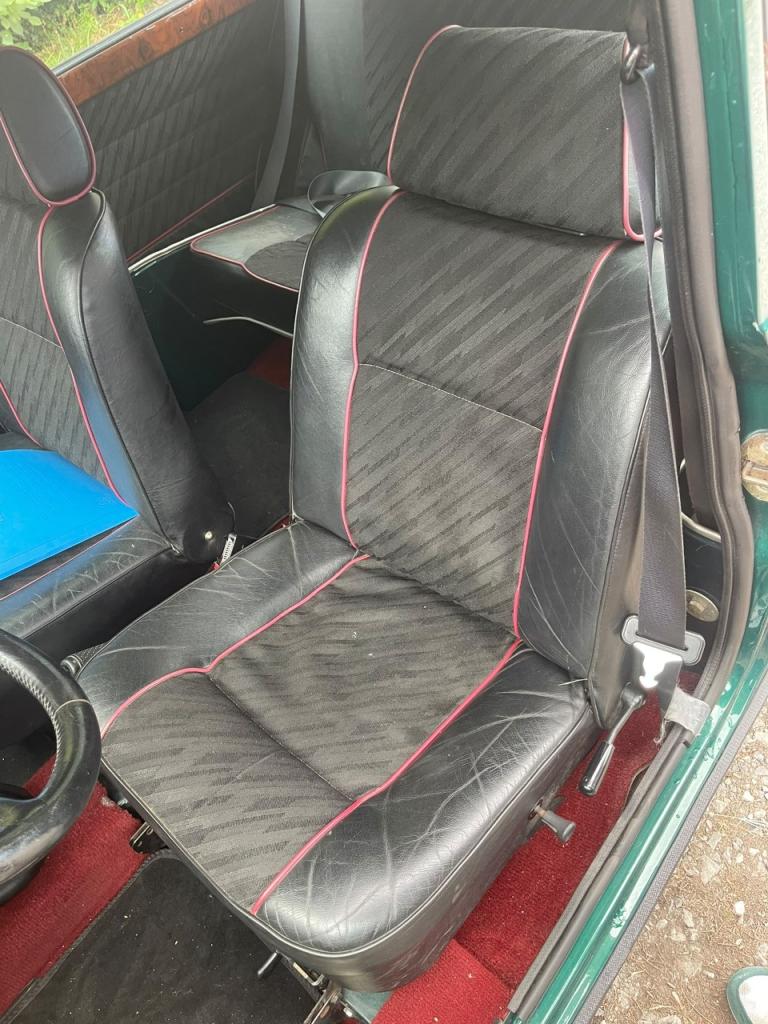 MINI Cooper 1300 SPI - 1993 LesAnciennes.com