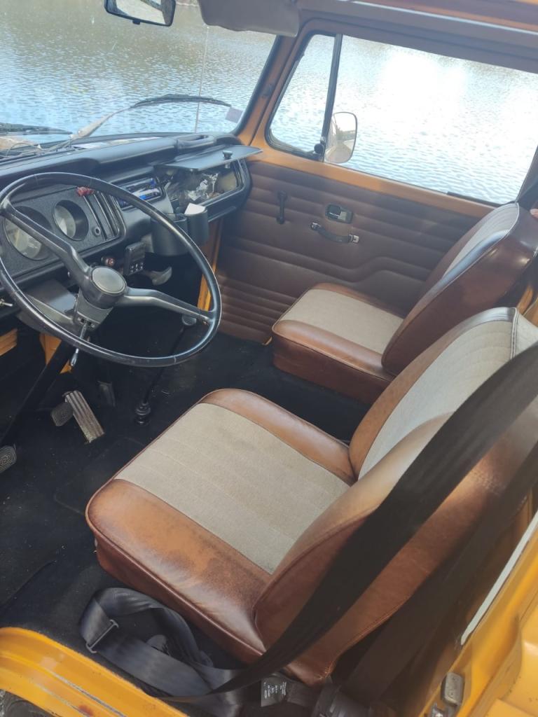 VOLKSWAGEN Combi Westfalia - 1972 LesAnciennes.com