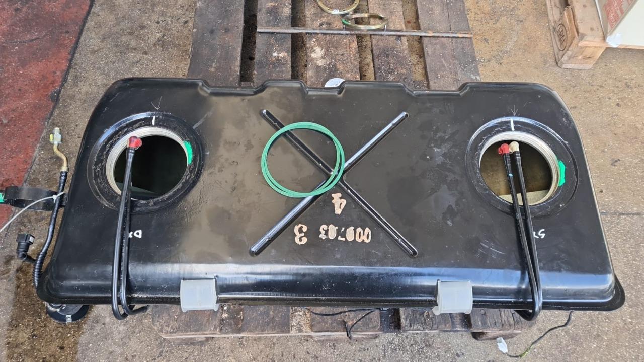 Réservoir de carburant pour Maserati 3200 GT LesAnciennes.com