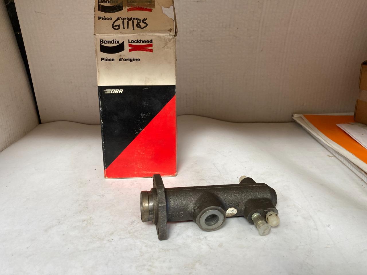 Maitre cylindre neuf SIMCA 1300 LesAnciennes.com