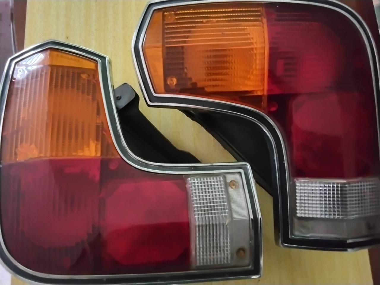 Feux AR HILLMAN Avenger LesAnciennes.com