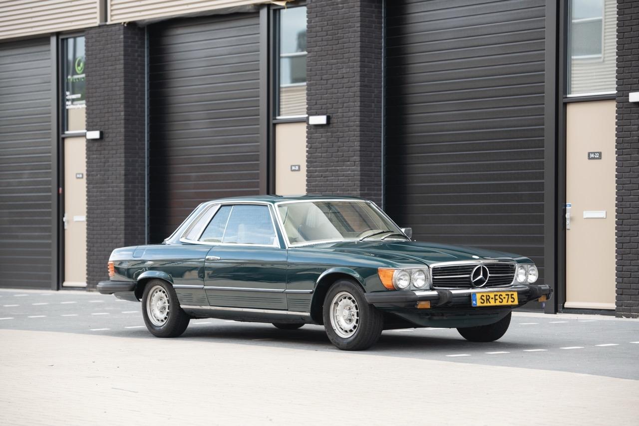 1978 Mercedes-Benz 350 SLC C107 LesAnciennes.com