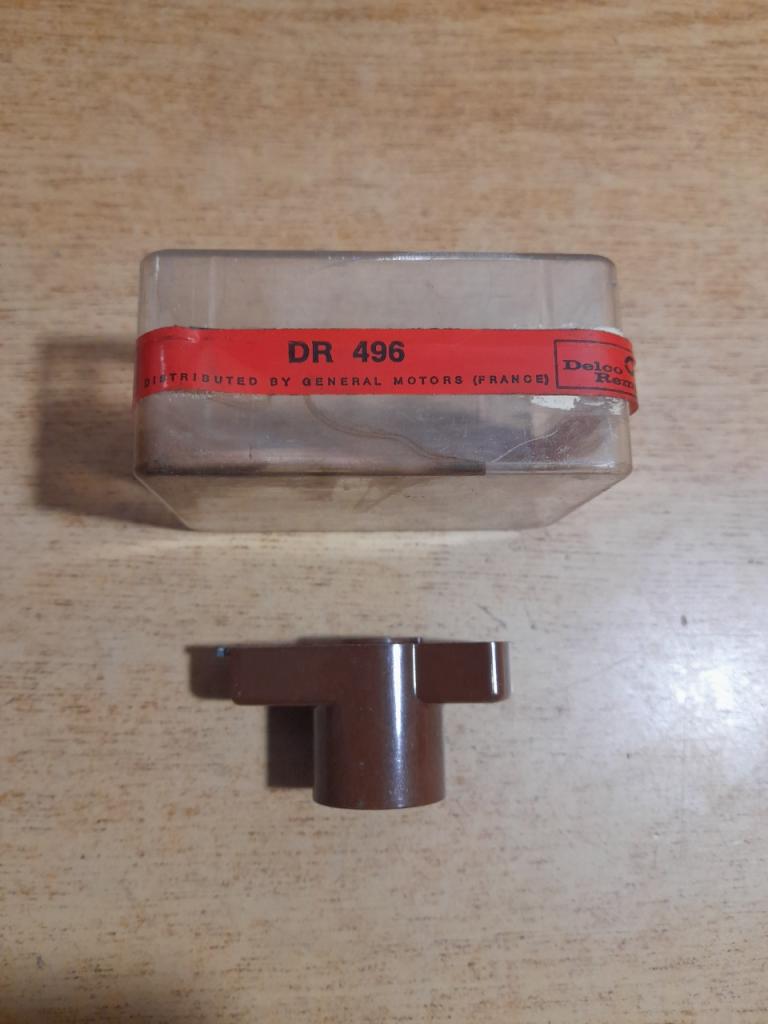 Doigt d'allumeur Peugeot 404 LesAnciennes.com