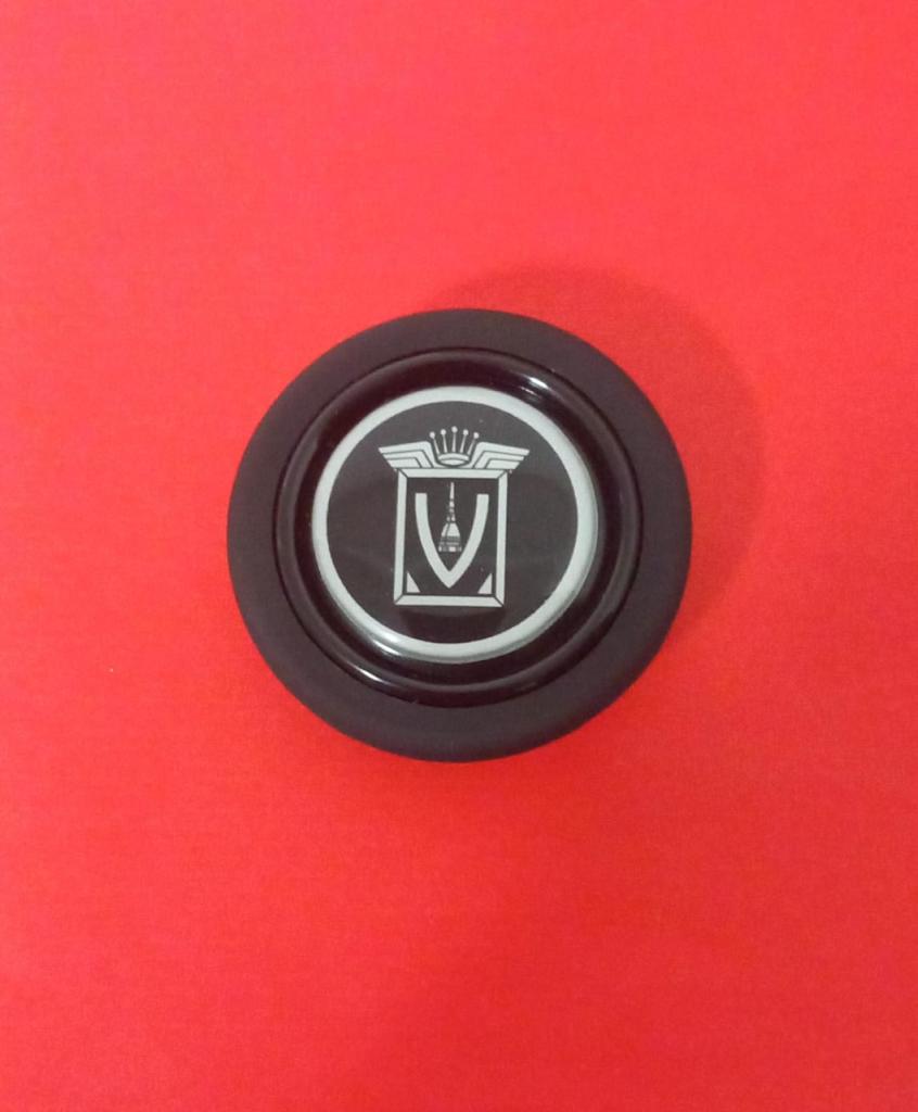 FIAT 500 gamine vignale Bouton klaxon LesAnciennes.com