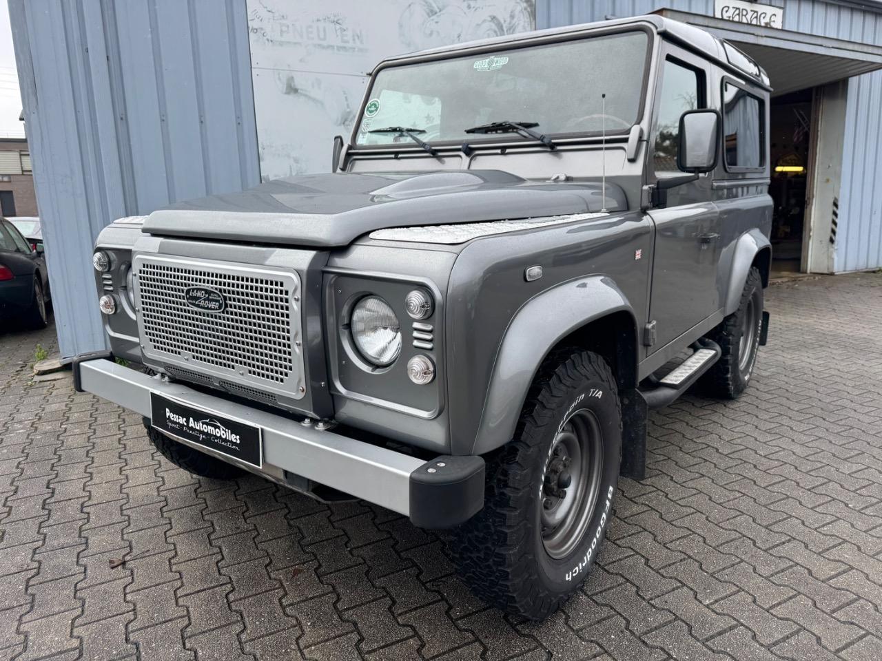 LAND ROVER Defender 90 - 2008 LesAnciennes.com