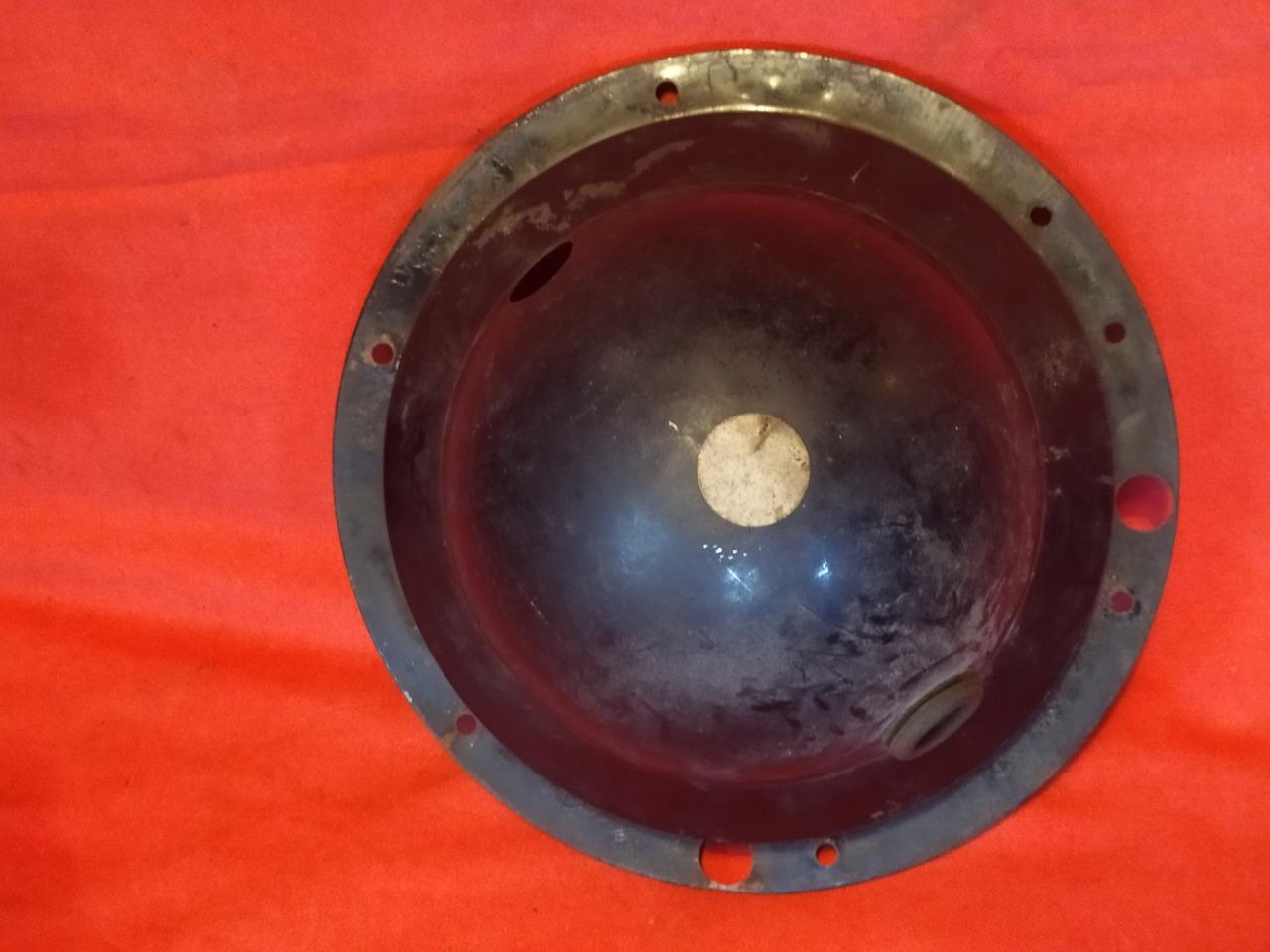 Cuvelage de Phare pour Citroen DS Pallas 1966 LesAnciennes.com