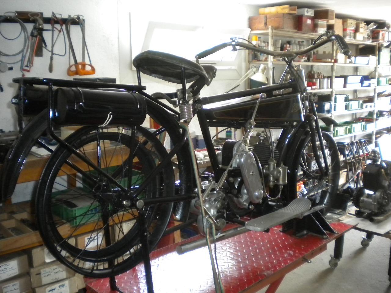 TERROT type E - 1924 entre tubes - 1924 LesAnciennes.com