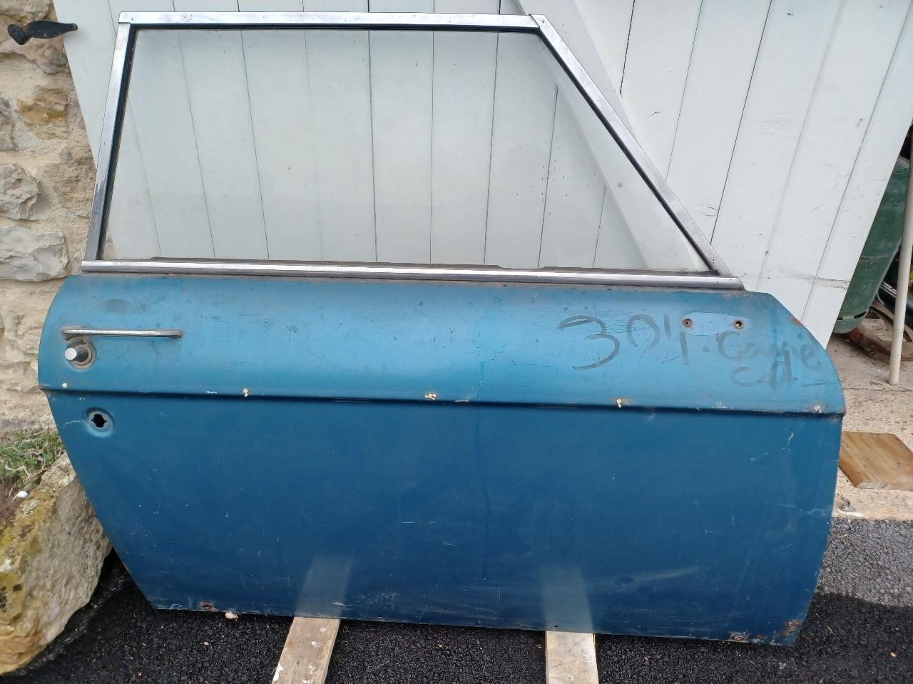 Portes PEUGEOT 304 coupé et cabriolet LesAnciennes.com