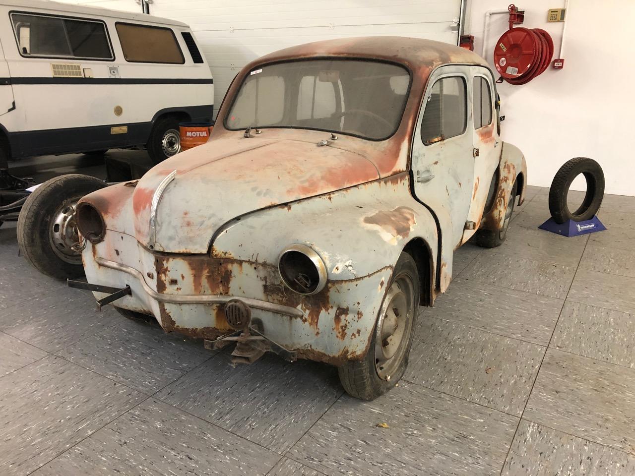 RENAULT 4CV R1062 - 1955 LesAnciennes.com