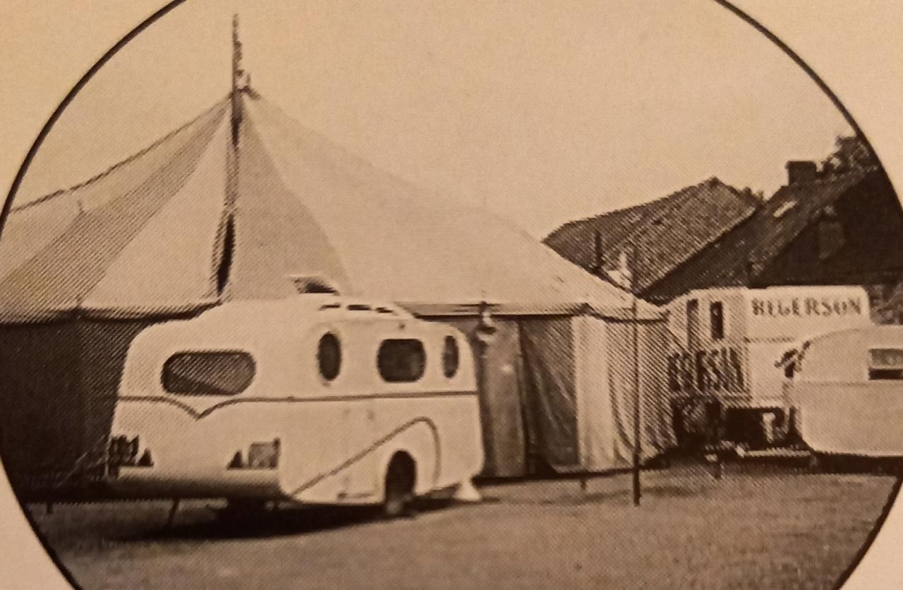 Recherche Photos anciennes caravanes LesAnciennes.com