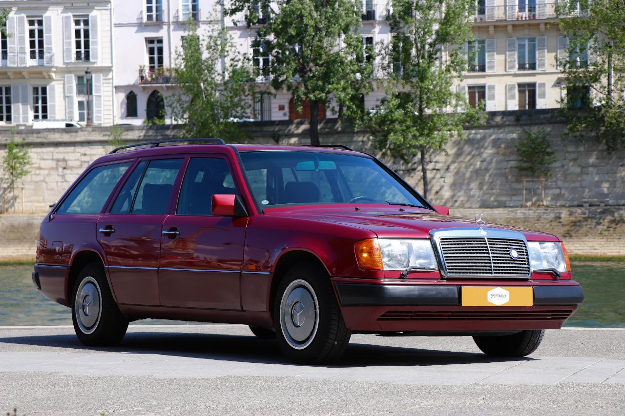 MERCEDES 200 T E - 1993 LesAnciennes.com