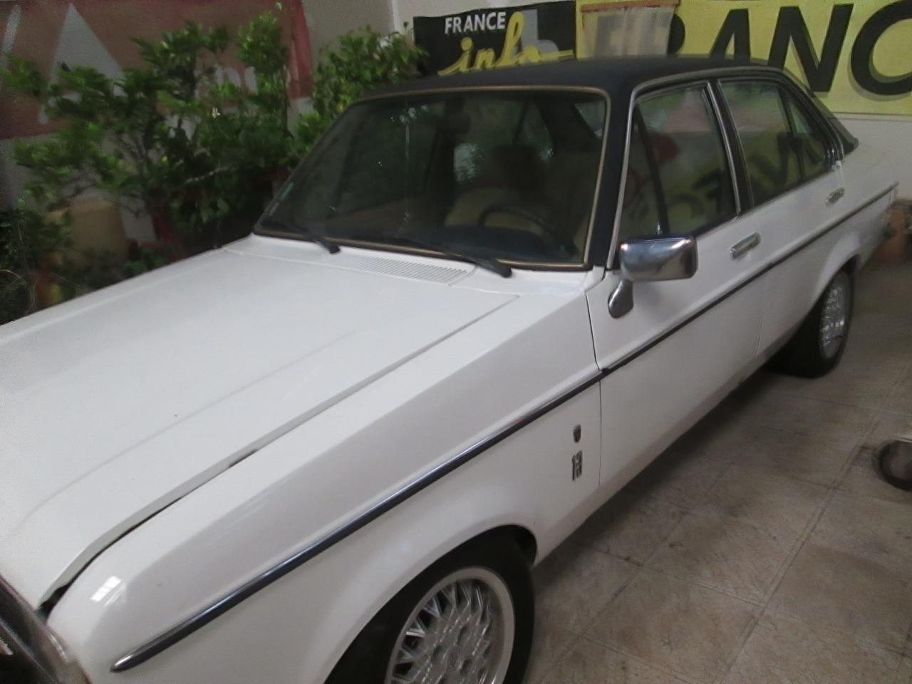 FORD Escort MK2 - 1977 LesAnciennes.com