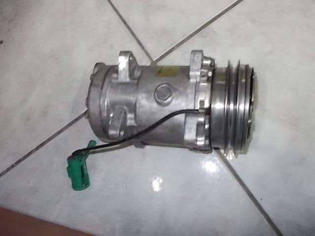 Compresseur de clim Jaguar XJS LesAnciennes.com