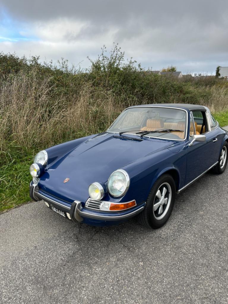 PORSCHE 911 Targa E / 2,4L - 1972 LesAnciennes.com