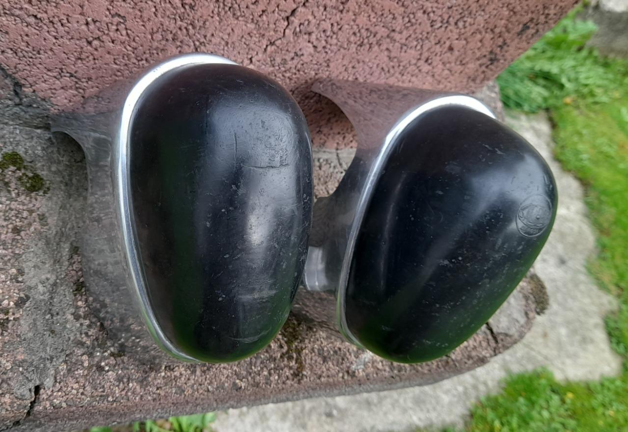 Rare butoirs de pare choc Citroën ID, DS 19 LesAnciennes.com