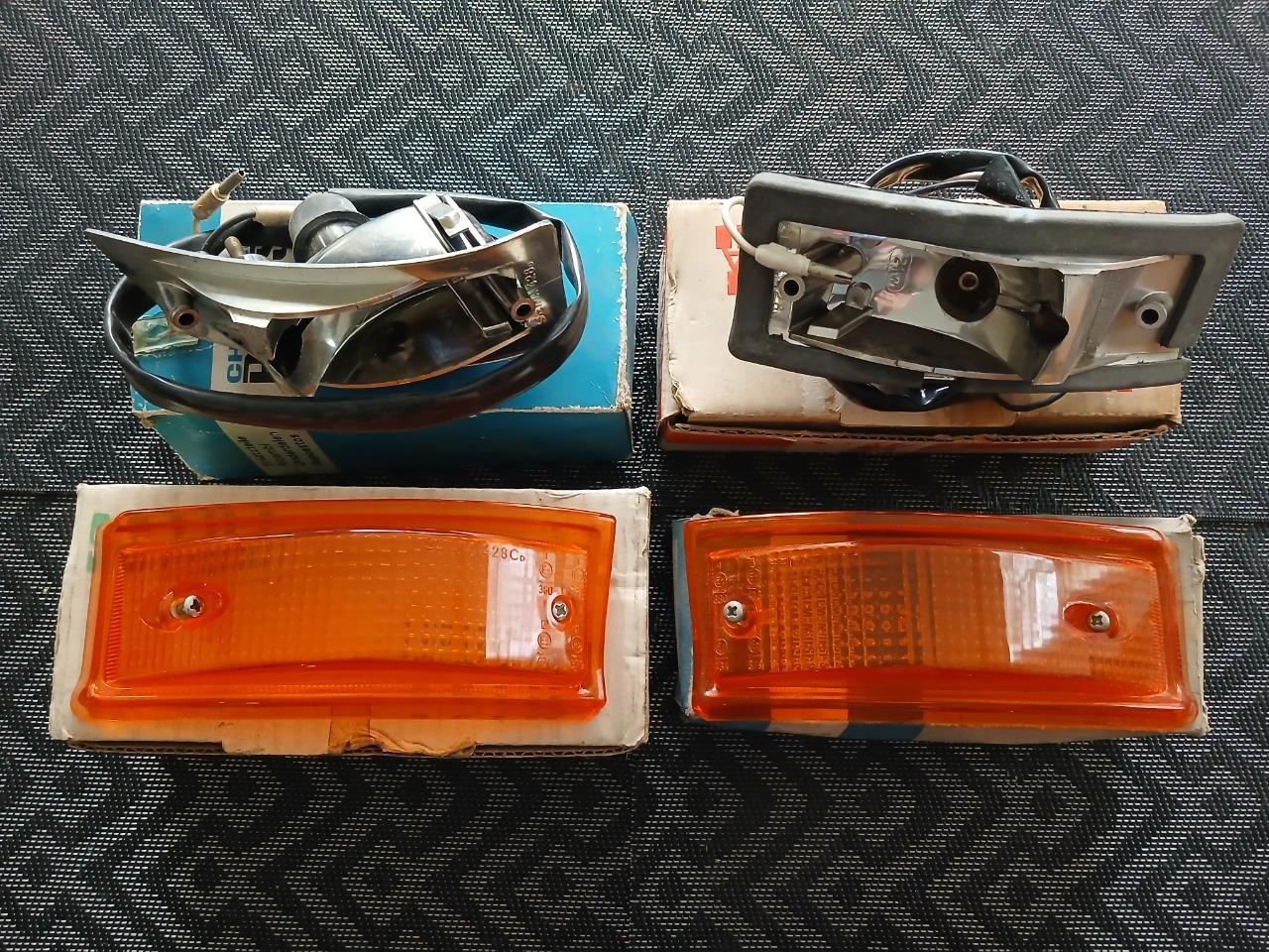 Clignotants oranges SIMCA 1000 série 2 LesAnciennes.com