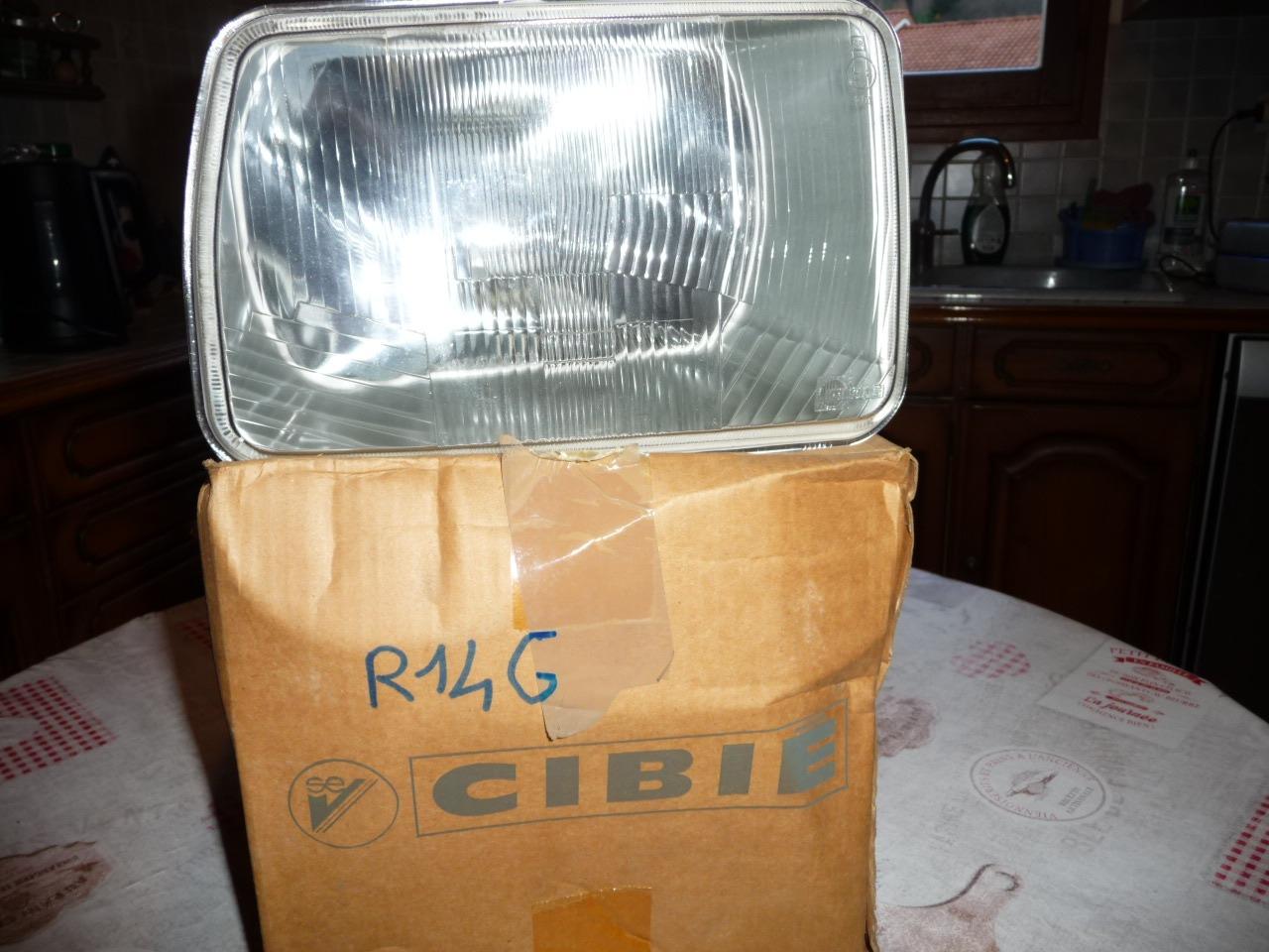 Pièces RENAULT 14 OPTIQUE DE PHARE GAUCHE LesAnciennes.com