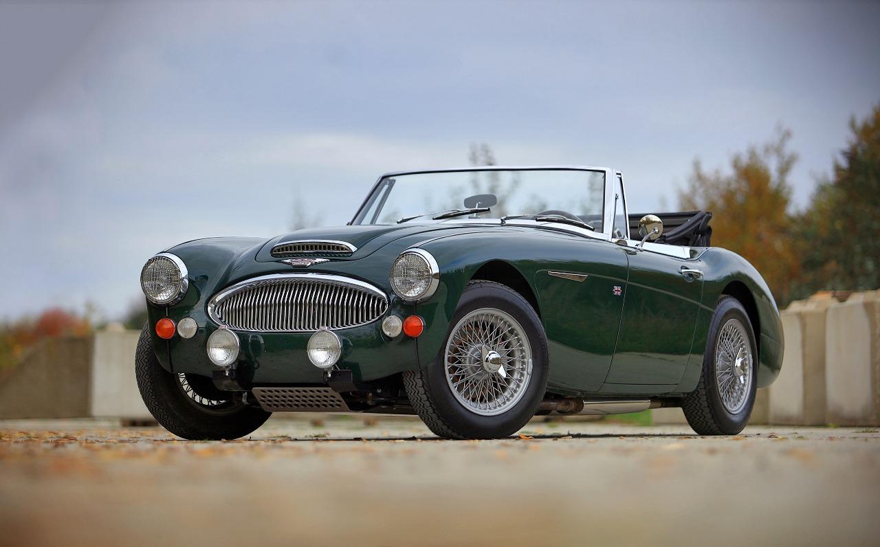 AUSTIN HEALEY 3000 BJ8 MKIII - 1966 LesAnciennes.com