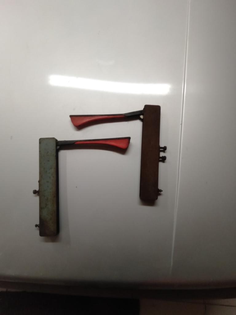 Clignotants PEUGEOT 203 LesAnciennes.com