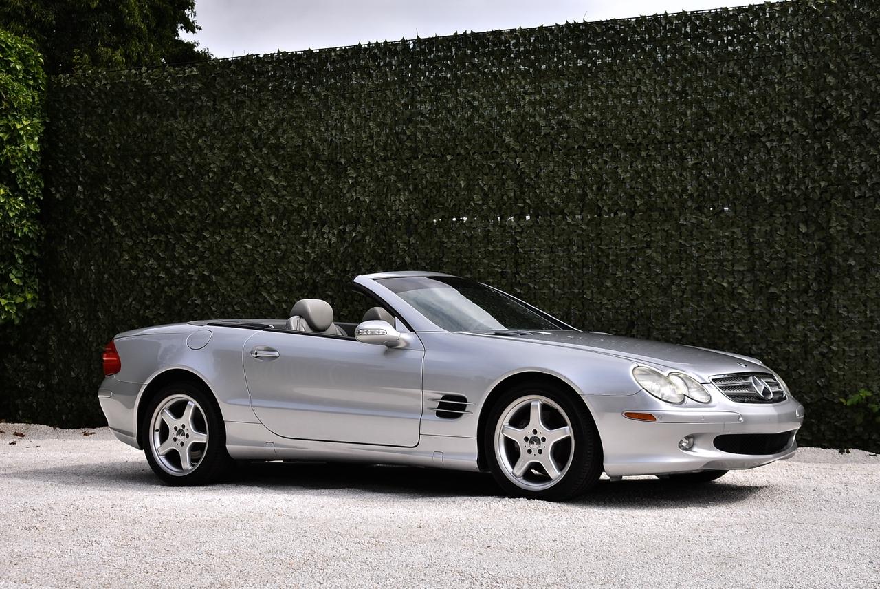 2003 Mercedes-Benz R230 SL500 Convertible 5,0L V8 LesAnciennes.com