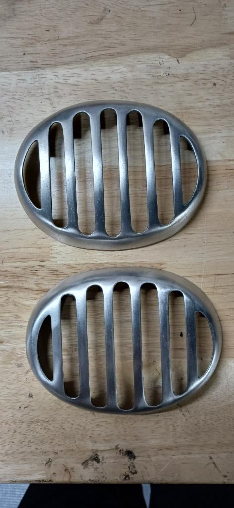 Pièces RENAULT 4CV LesAnciennes.com