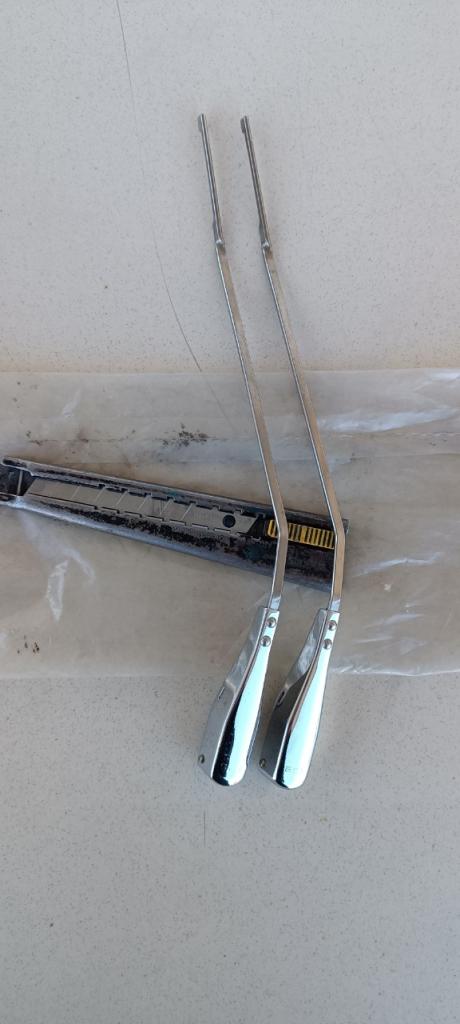 Pièces RENAULT 4 (R4) LesAnciennes.com