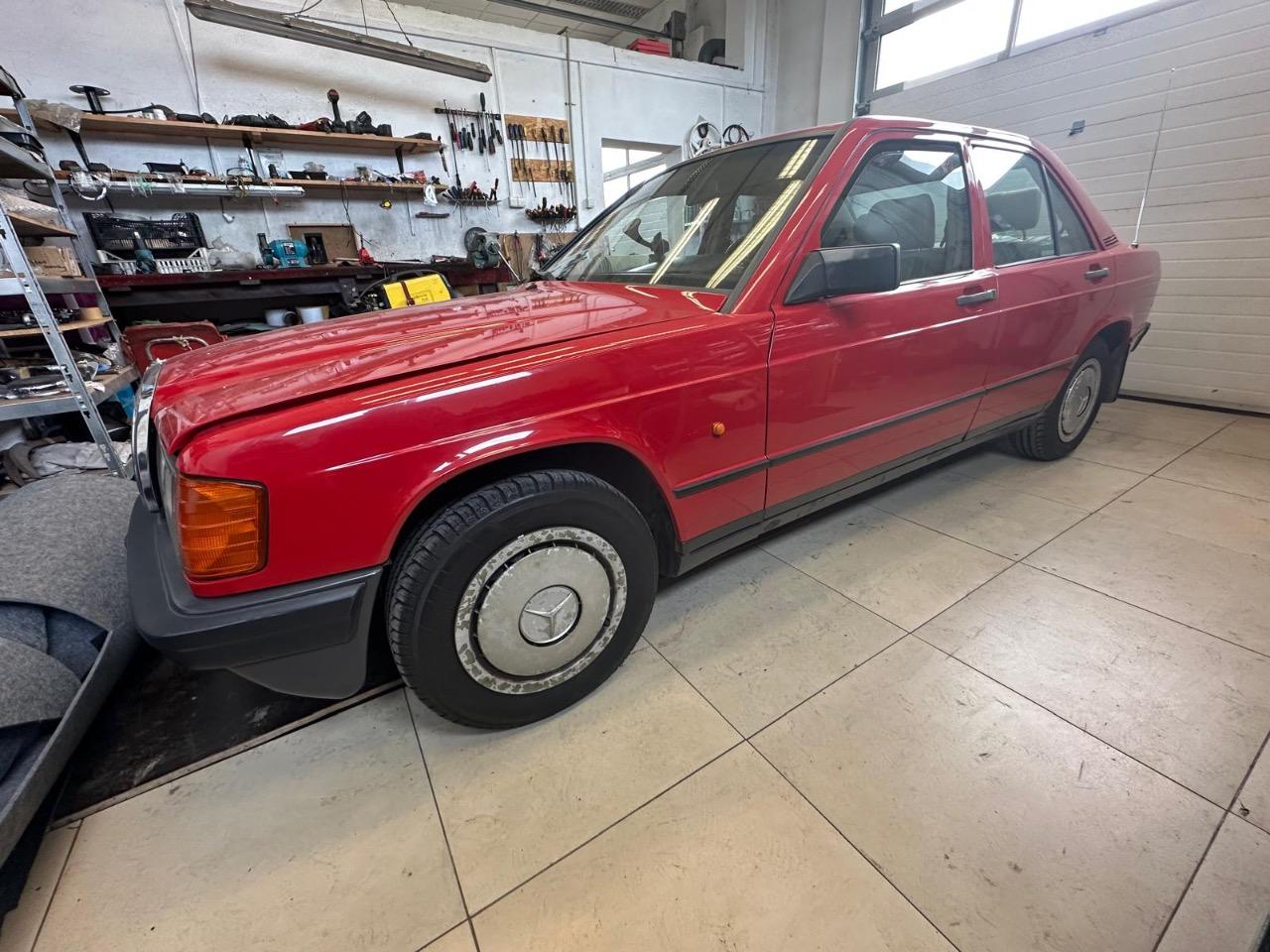 MERCEDES 190 D 201 - 1984 LesAnciennes.com