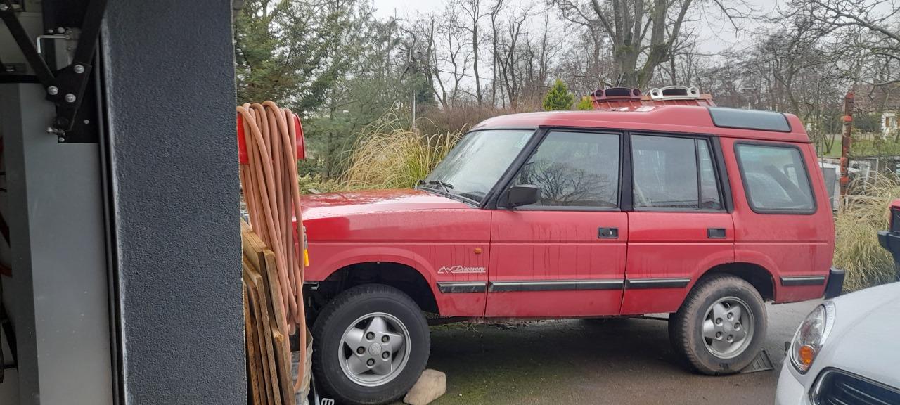 Lot de pièces LAND ROVER discovery essence v8 boit LesAnciennes.com