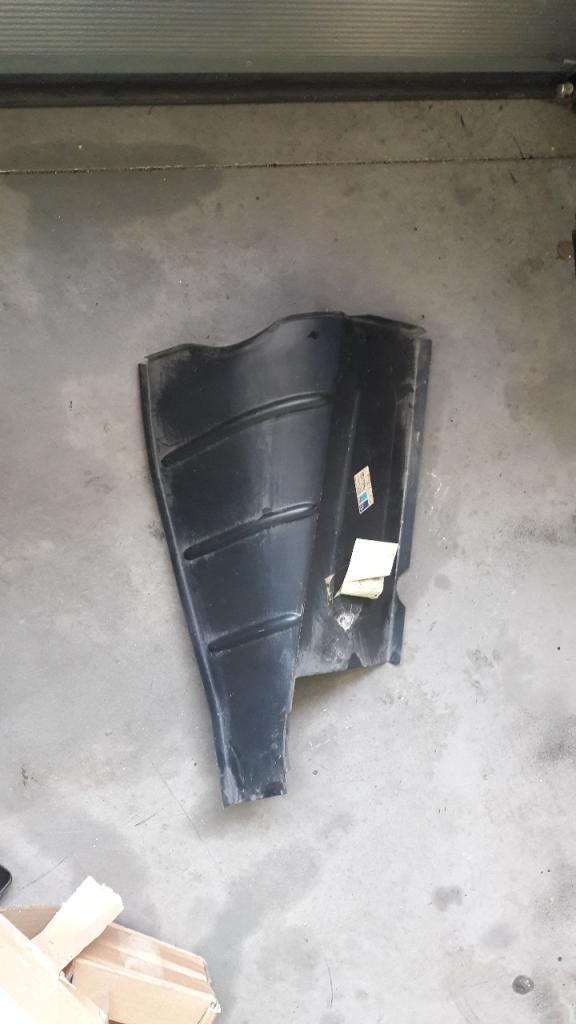 Renfort PEUGEOT 305 TOUTES LesAnciennes.com