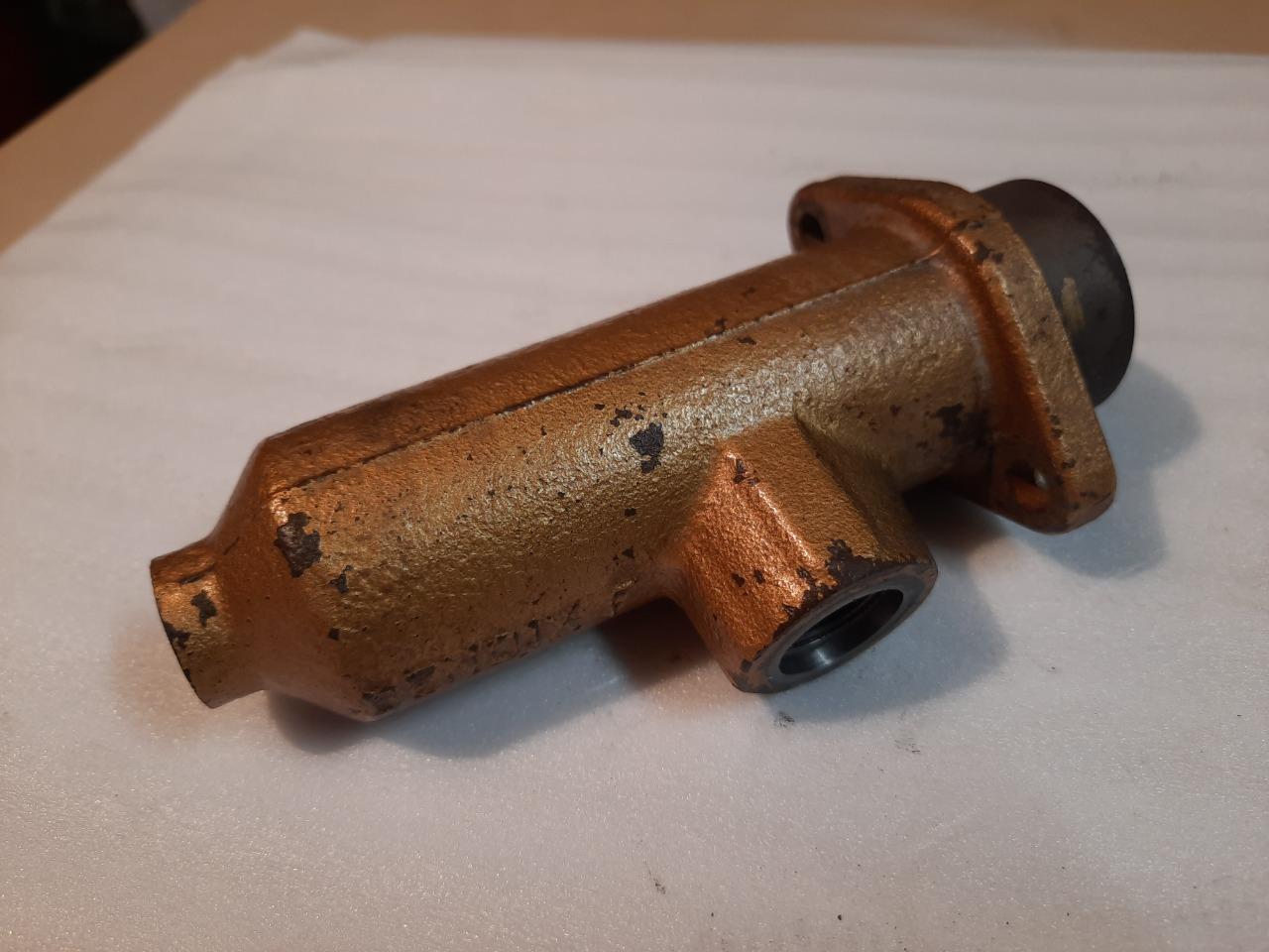 Maitre cylindre BENDIX TH Peugeot 404 LesAnciennes.com