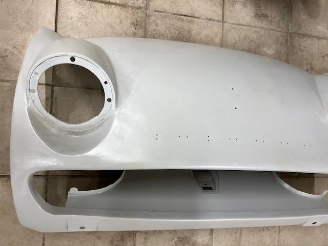 MASQUE AVANT TRIUMPH TR3 LesAnciennes.com