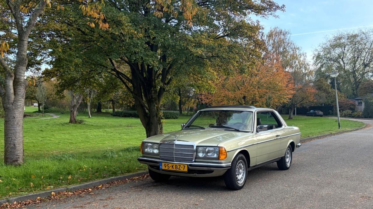 MERCEDES 280 C CE W123 C123 - 1983 LesAnciennes.com