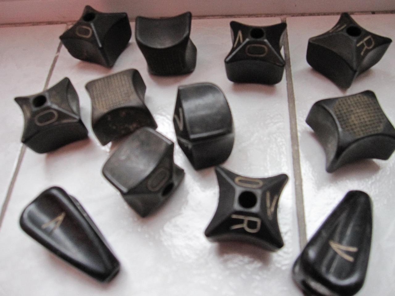 Commodo d'eclairage citroen traction LesAnciennes.com