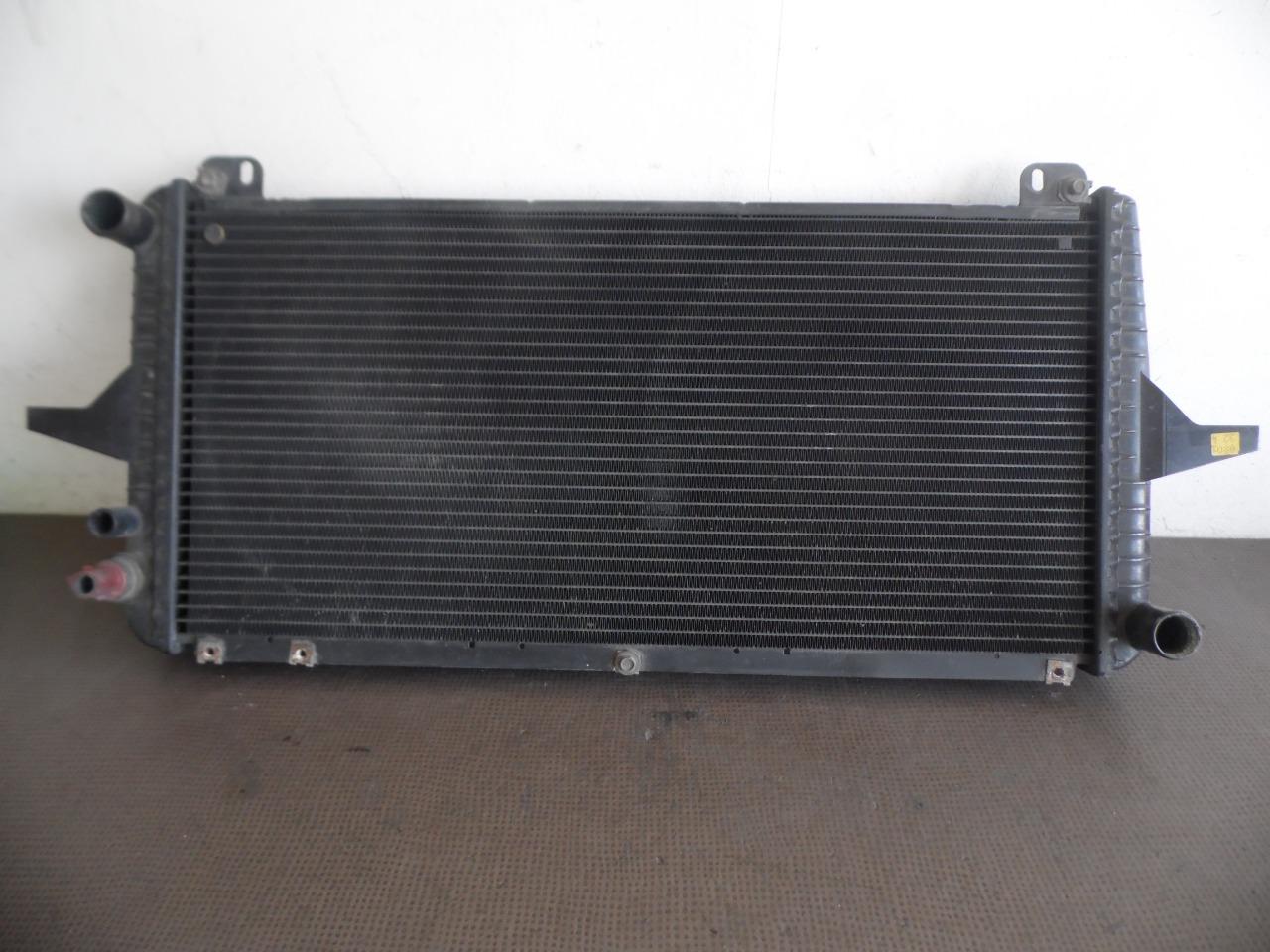 RADIATEUR REDFROIDISSEMENT FORD SIERRA COSWORTH LesAnciennes.com