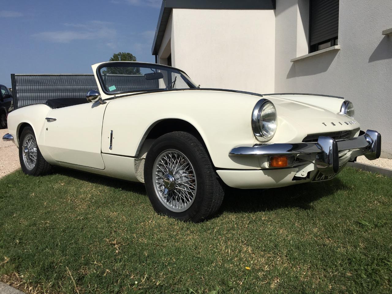 TRIUMPH Spitfire MKIII - 1968 LesAnciennes.com