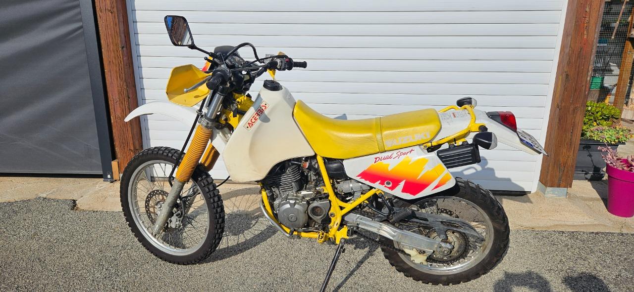 SUZUKI DR 400 350 DR S - 1978 LesAnciennes.com