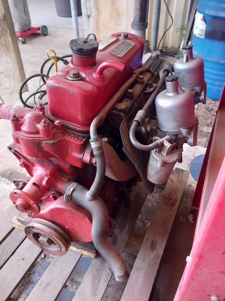 Grosse FOURCHE + 2 tés Super motard YAMAHA 600 XT Type 43F 2KF 84/90 Grosse FOURCHE + 2 tés Super motard YAMAHA 600 XT Type 43F 2KF 84/90